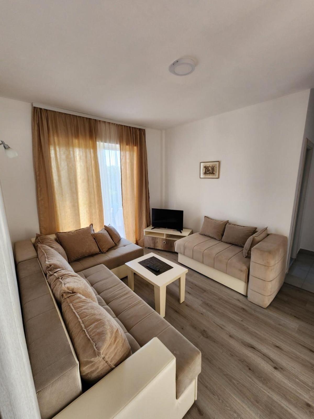 Apartment Flora Bregvija Zewnętrze zdjęcie